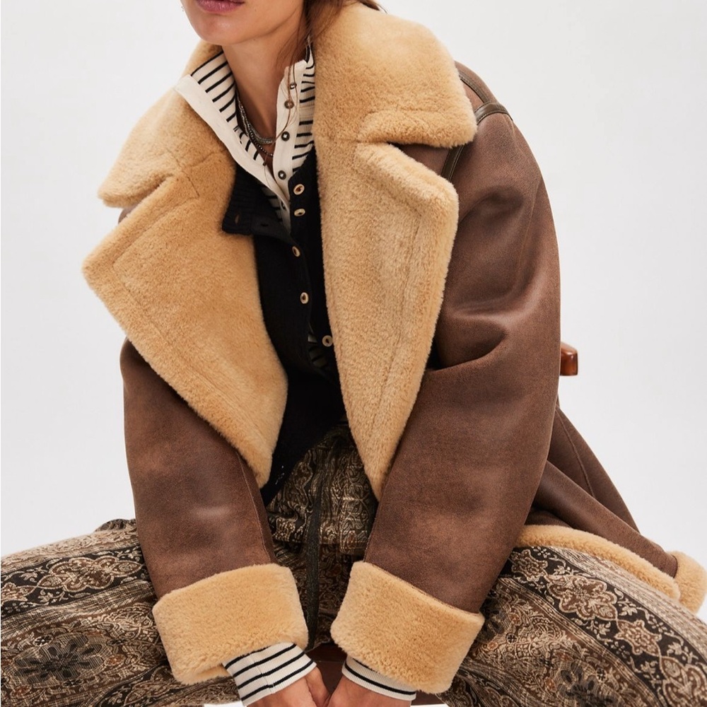 We The Free Cream and Tan Combo Coat

NWT Free People reversible coat - Picture 2 of 6